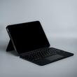 DECODED Keyboard with trackpad, iPad 10th Gen, 10.9" Black